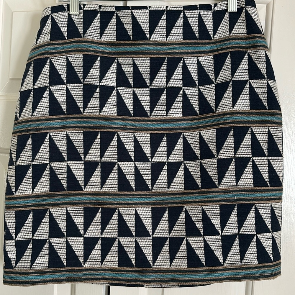 Ann Taylor short summer skirt size 12
